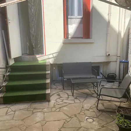 Igr Apartment Villejuif